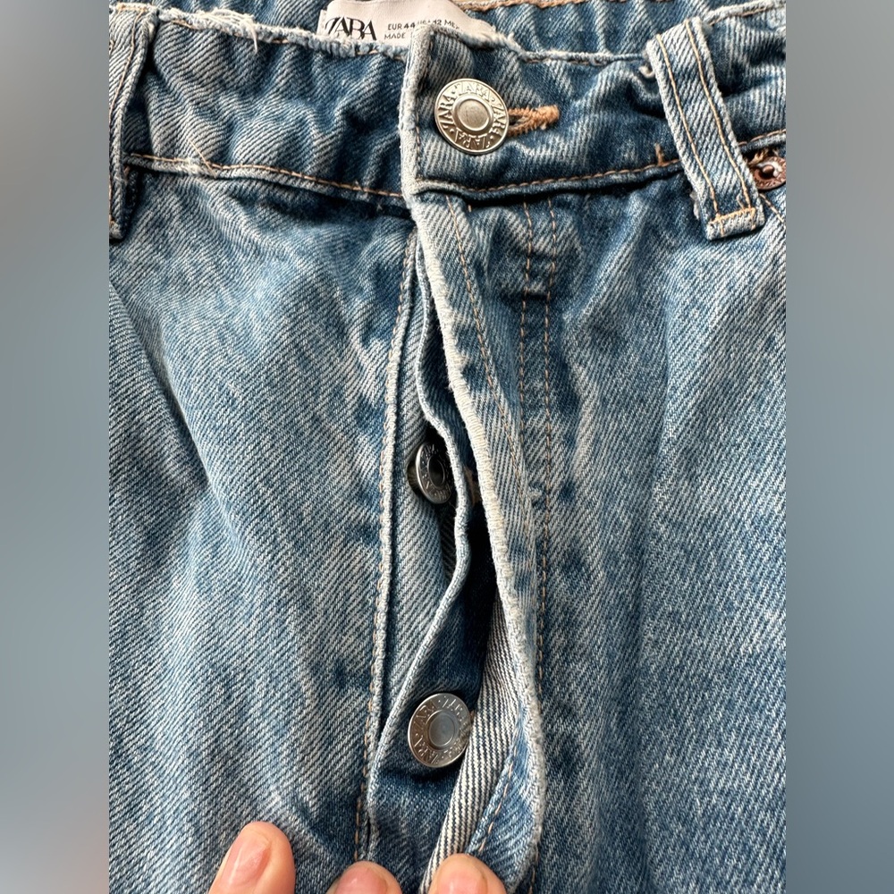 Zara Distressed Denim Blue Jeans Size 12 Baggy Fit - Picture 9 of 13